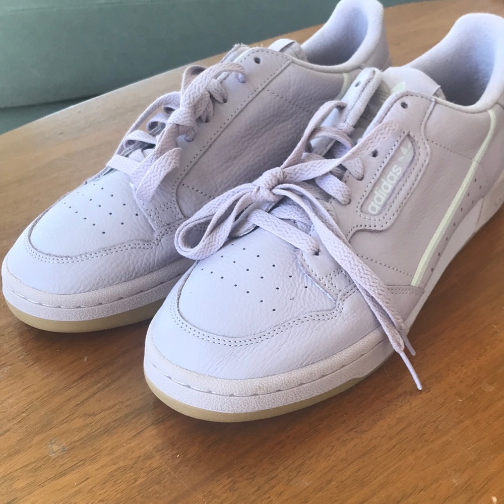 Adidas lavender continentals, EUC